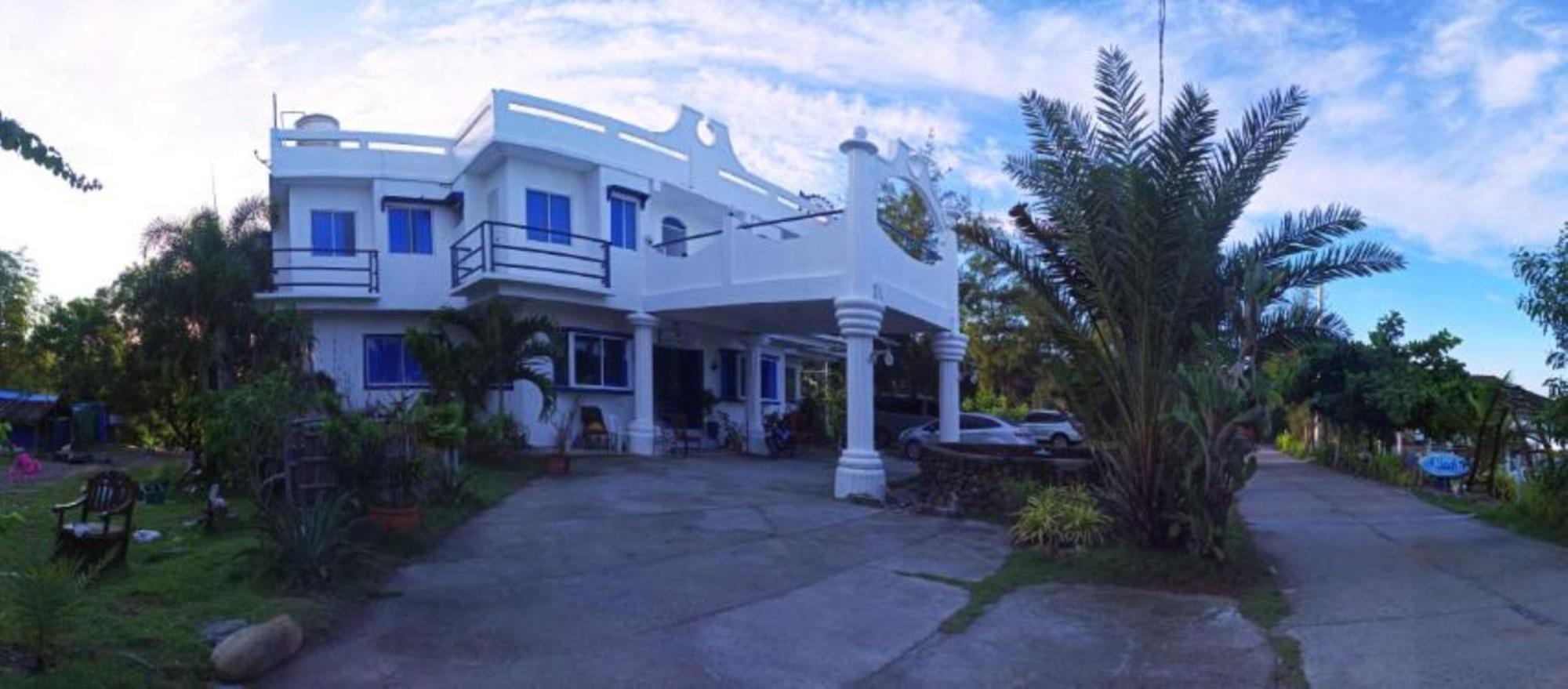 Club Monet Beachfront Resort By Cocotel Cabangan Buitenkant foto
