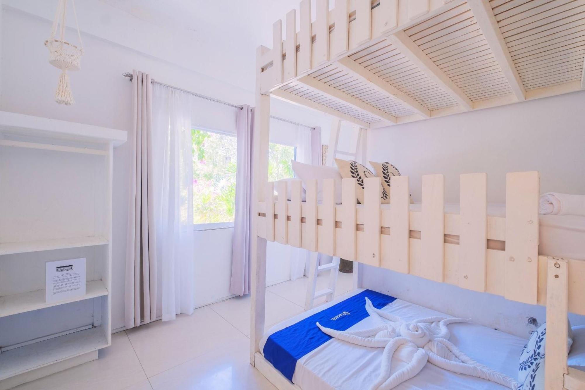 Club Monet Beachfront Resort By Cocotel Cabangan Kamer foto