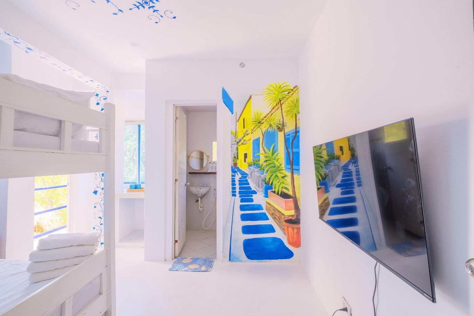 Club Monet Beachfront Resort By Cocotel Cabangan Kamer foto