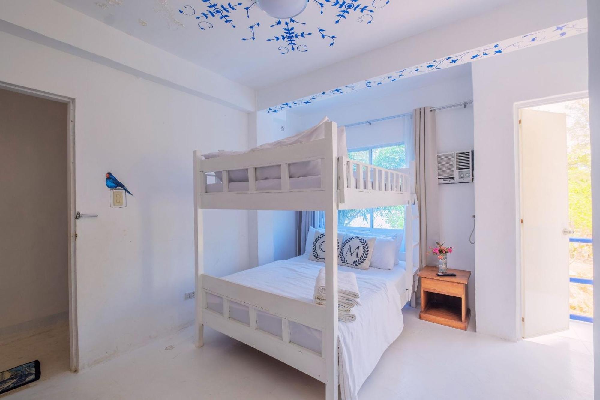 Club Monet Beachfront Resort By Cocotel Cabangan Kamer foto