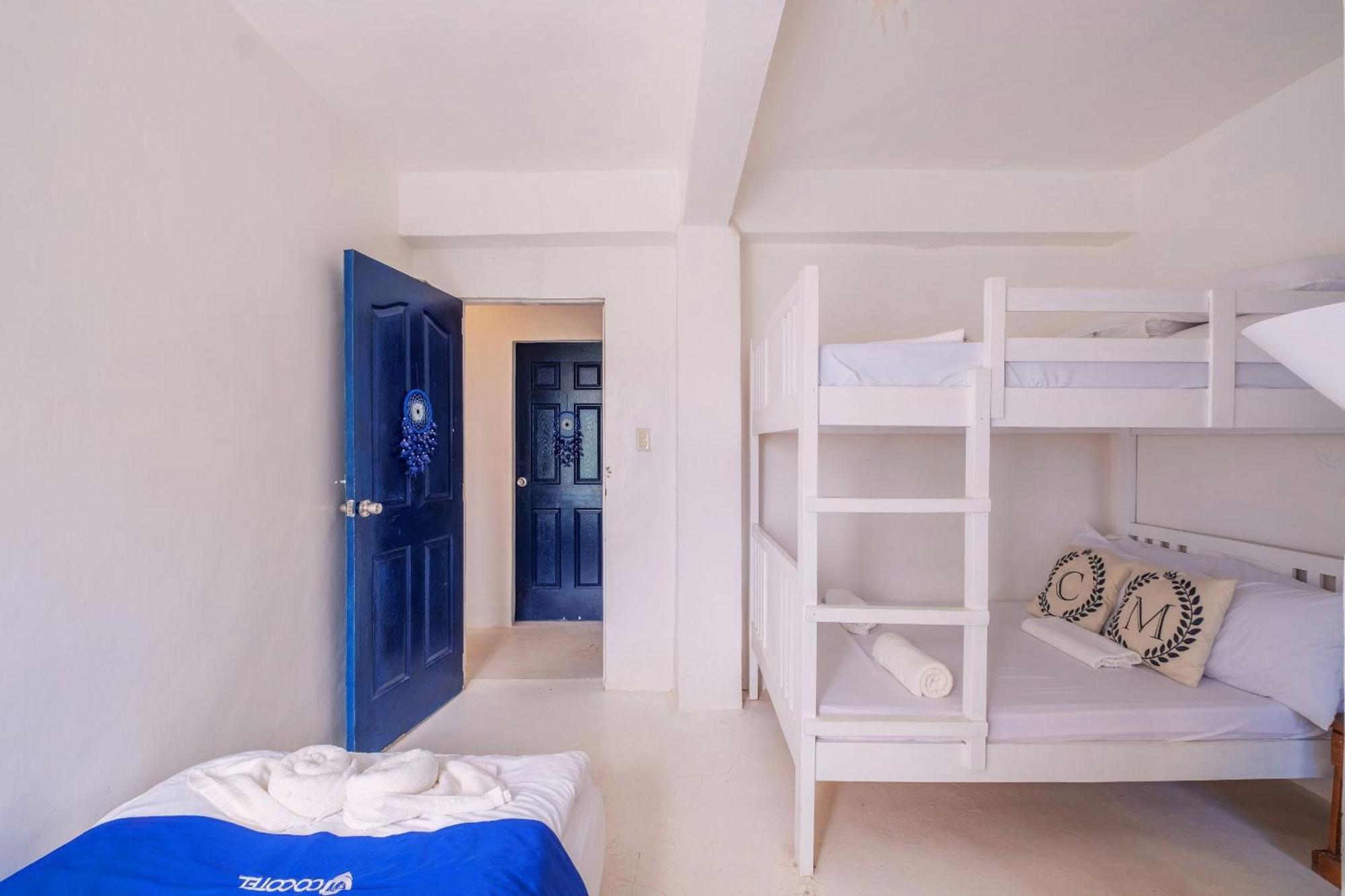 Club Monet Beachfront Resort By Cocotel Cabangan Kamer foto
